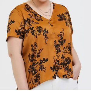 Torrid Charmeuse Floral Top Size 1